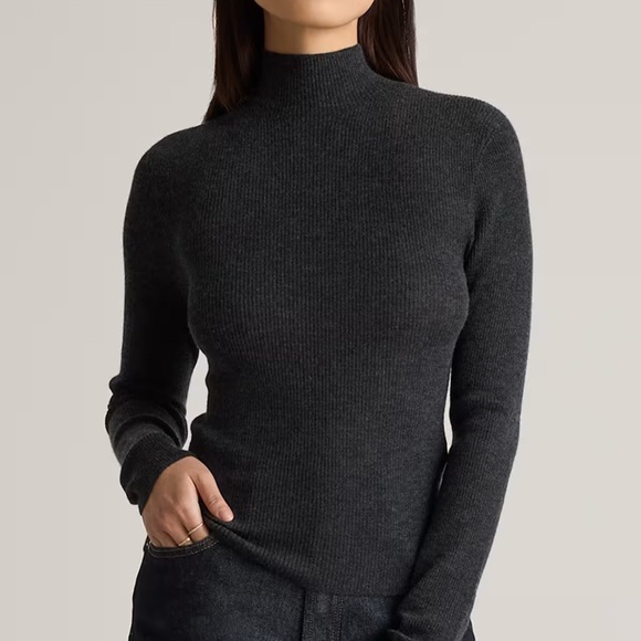 Quince Featherweight Cashmere Ribbed Mockneck Sweater XS NWOT Charcoal - Picture 1 of 4